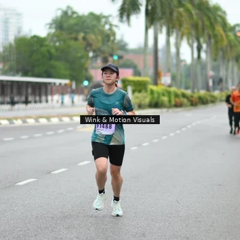 Runner Photo 8815559
