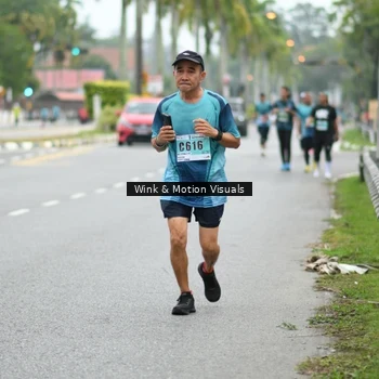 Runner Photo 8815706