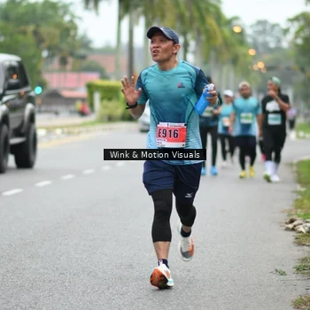 Runner Photo 8815728