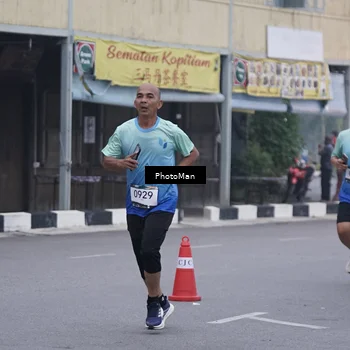 Runner Photo 8815910