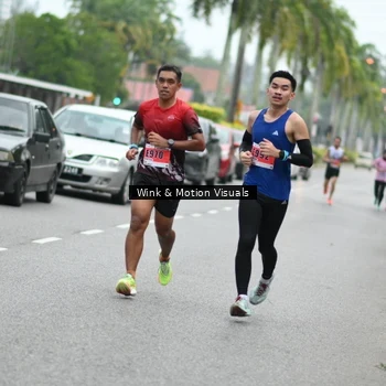 Runner Photo 8815965