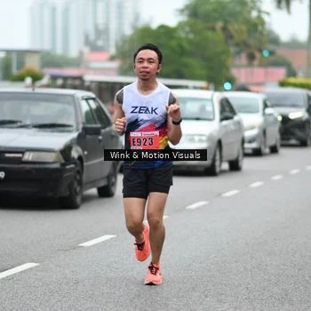 Runner Photo 8815978