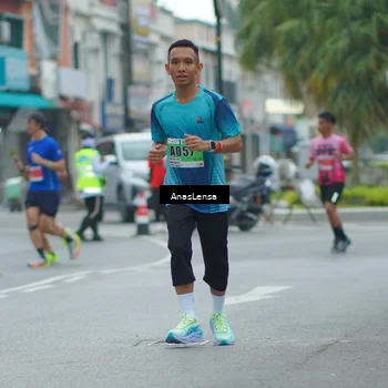 Runner Photo 8816052