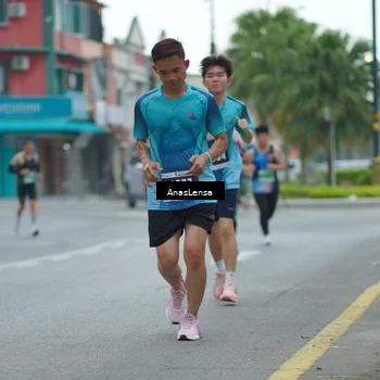 Runner Photo 8816146