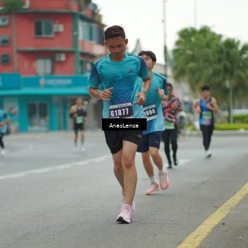 Runner Photo 8816148