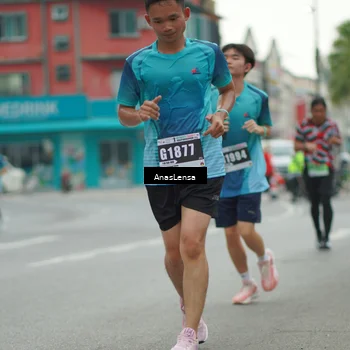Runner Photo 8816151