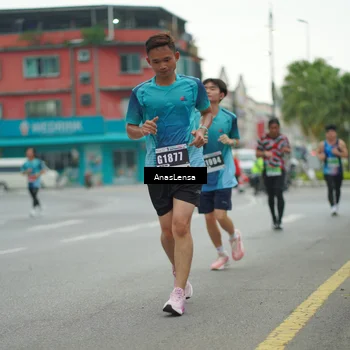 Runner Photo 8816155