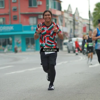 Runner Photo 8816162