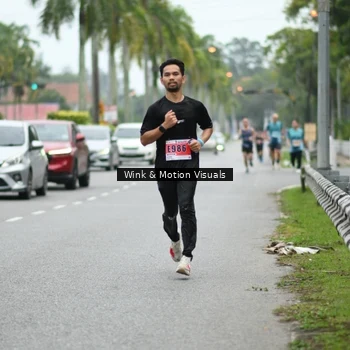 Runner Photo 8816201