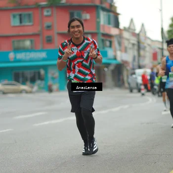 Runner Photo 8816221