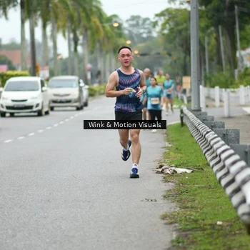 Runner Photo 8816258