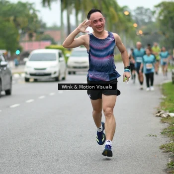 Runner Photo 8816265