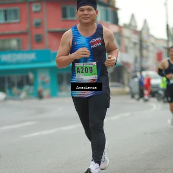 Runner Photo 8816275