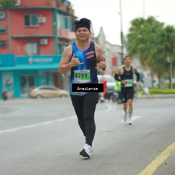 Runner Photo 8816276