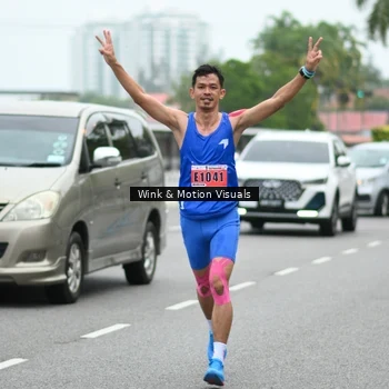 Runner Photo 8816302