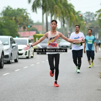 Runner Photo 8816346
