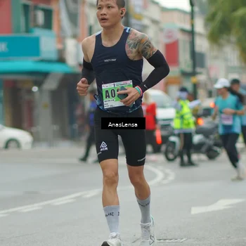 Runner Photo 8816365