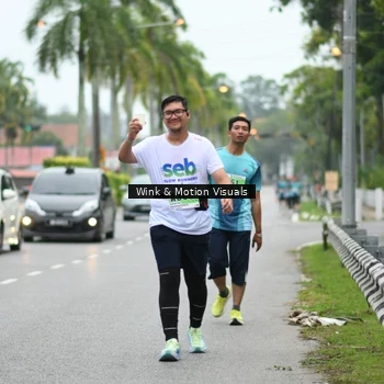 Runner Photo 8816389