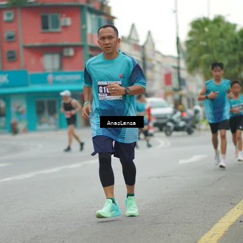 Runner Photo 8816425