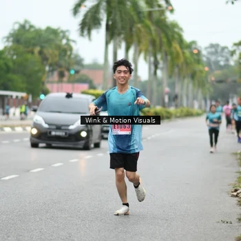Runner Photo 8816454