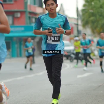 Runner Photo 8816521