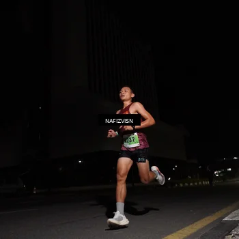 Runner Photo 8816589