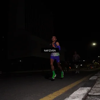 Runner Photo 8816609