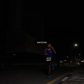 Runner Photo 8816634