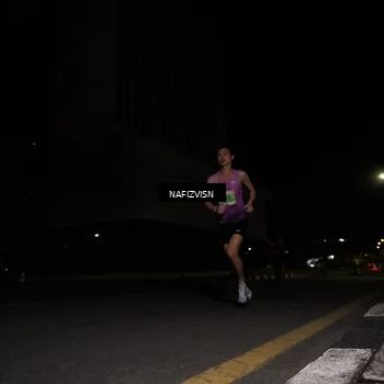 Runner Photo 8816635