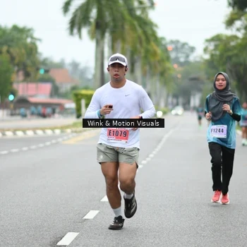 Runner Photo 8816640