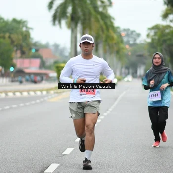 Runner Photo 8816642