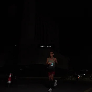 Runner Photo 8816659