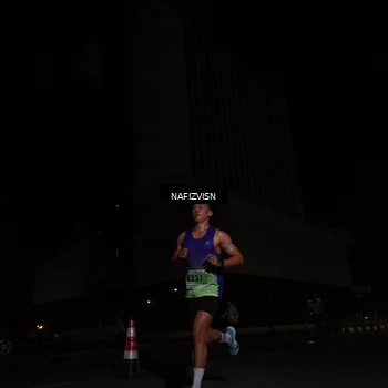 Runner Photo 8816670