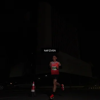 Runner Photo 8816684