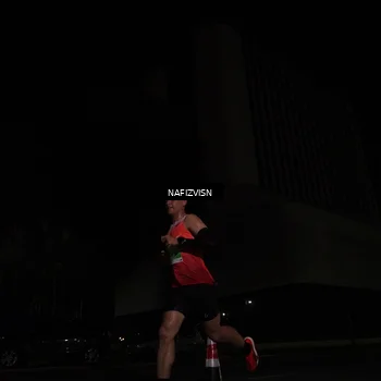 Runner Photo 8816697