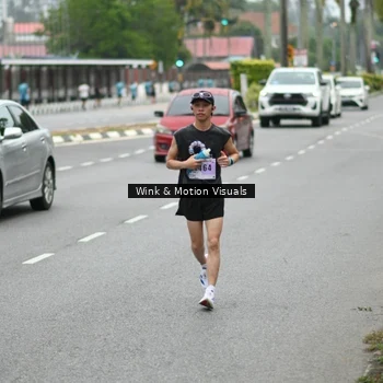 Runner Photo 8816698