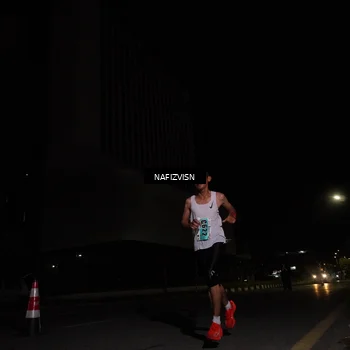 Runner Photo 8816716