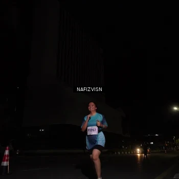 Runner Photo 8816734