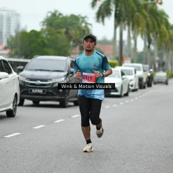 Runner Photo 8816773