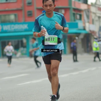 Runner Photo 8816782