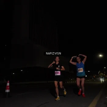 Runner Photo 8816786