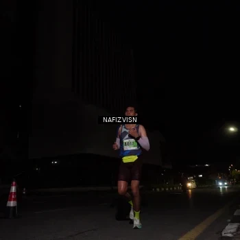 Runner Photo 8816806