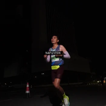 Runner Photo 8816818
