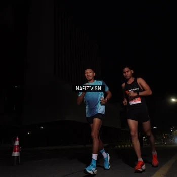 Runner Photo 8816833