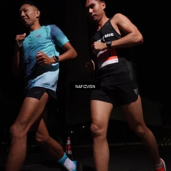 Runner Photo 8816873