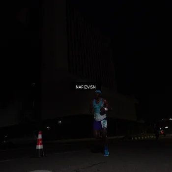 Runner Photo 8816883