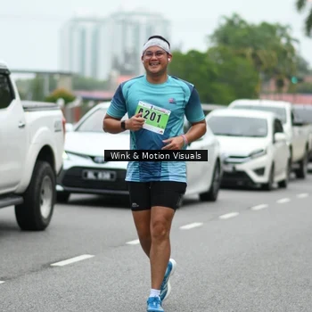 Runner Photo 8816912