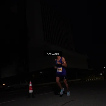 Runner Photo 8816931