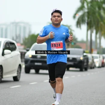 Runner Photo 8816991