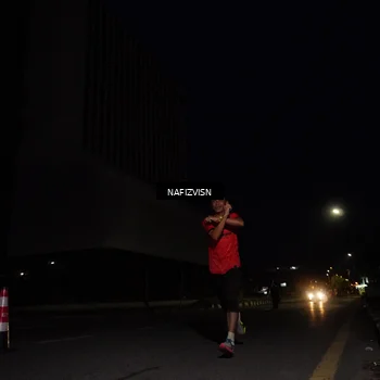 Runner Photo 8817003